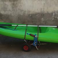 Kayak sit on top rigido con pagaia