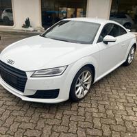 AUDI TT Coupé 2.0 TDI ultra