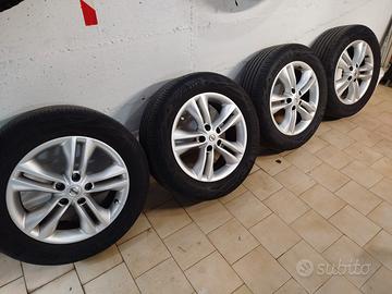set completo cerchi in lega Nissan (cerchi + pneum