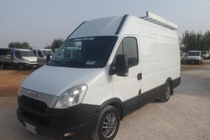Iveco Daily 35s15 furgone medio alto