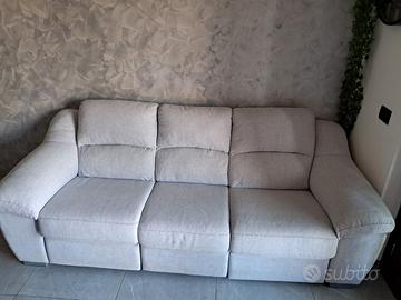 Divano relax motorizzato