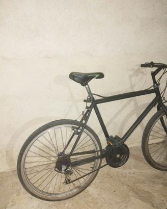 Atala Bici Mountain bike 26" cambio Shimano