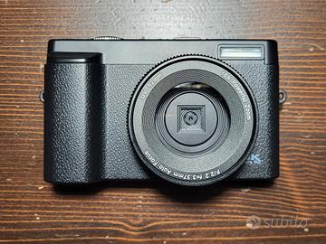 Fotocamera digitale compatta NUOVA