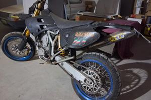 tm 530 Black dream motard holins supermotard