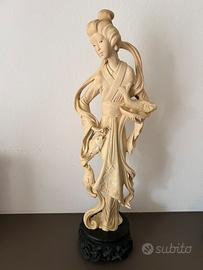 Geisha Giapponese con pesce e Pescatore