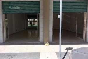 Locale commerciale Monopoli