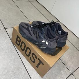 Yeezy 700 boost