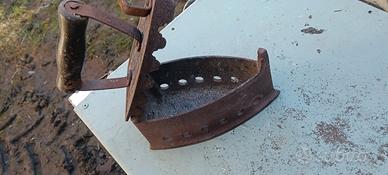 ferro da stiro antico