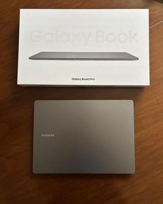 Samsung book 5 pro 14 pollici