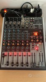 Mixer 12 canali beringer