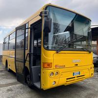 Autobus scuolabus 49 Posti