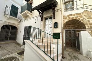 CASA INDIPENDENTE A CANOSA DI PUGLIA