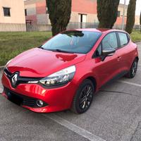 RENAULT CLIO 1.2 EURO 6 PERFETTA BOOK SERVICE REN