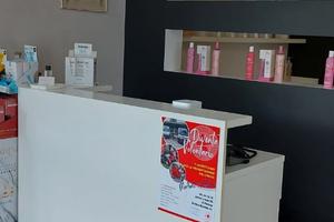 Salone parrucchiera avviato uomo e donna