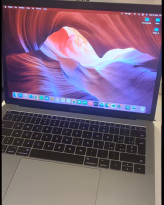 MAC BOOK PRO 13