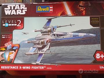 Kit Revell 06696 Star Wars X-Wing Fighter 1/50