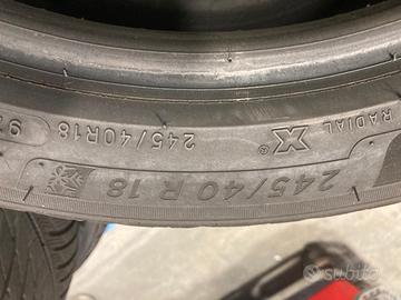 PNEUMATICI INVERNALI MICHELIN 245/40 R18