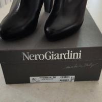 Tronchetti n.38 Nero Giardini