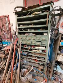 materiale ex officina