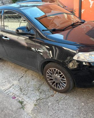 Lancia Ypsilpn 1.3 MJT 5 porte