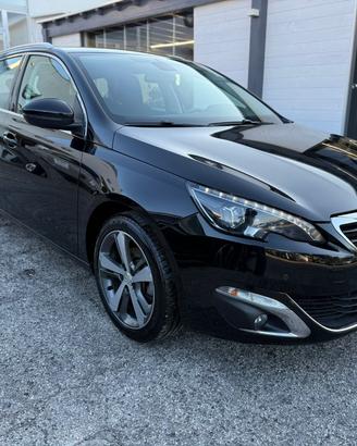 PEUGEOT 308 PureTech Turbo 130 S&S SW Allure