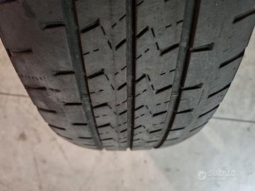4 pneumatici gomme furgone 215 65 r16