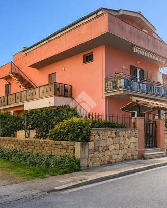 3 LOCALI A MONTALTO DI CASTRO