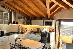 Trilocale 2 bagni 3 balconi box doppio e cantina