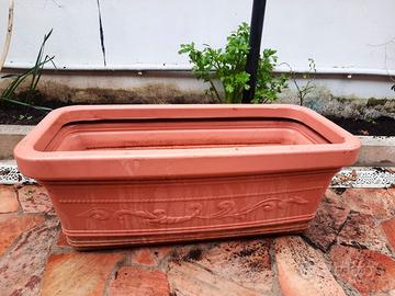 FIORIERA RETTANGOLARE 'PRESTIGE' (vetroresina)