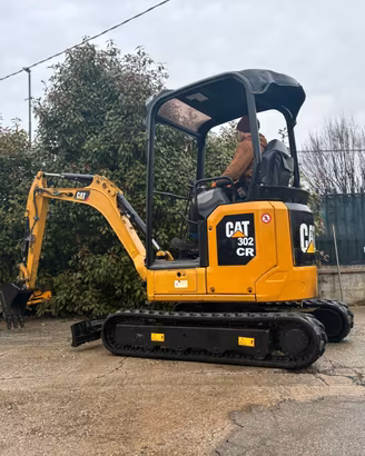 E288- ESCAVATORE CATERPILLAR 302CR 17 Q ALLARGABIL