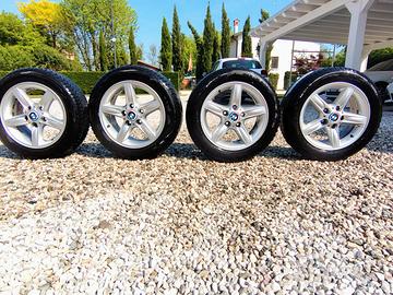 Cerchi da 16' BMW serie 1 originali+gomme inv.
