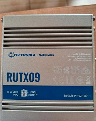 Router Industriale LTE Teltonika RUTX09 Cat6 WiFi