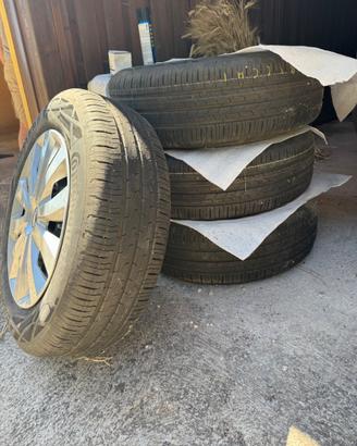 Gomme Continental Ford Puma 205/65 R 16 H