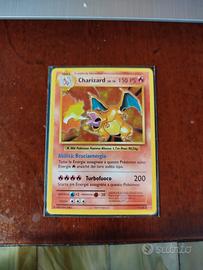 Pokémon (Evoluzioni)(ITA) Charizard Holo