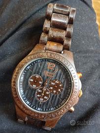 orologio in legno rifiniture in oro Green Time