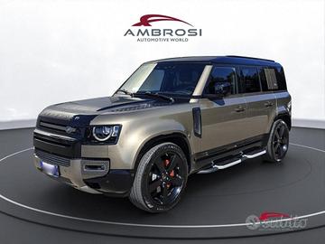 LAND ROVER Defender 110 3.0 i6 mhev X-Dynamic HS