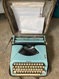 Macchina da scrivere