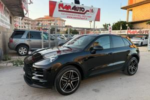 Porsche Macan 2.0 245cv