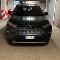 Toyota RAV4 Hybrid 11/2020 _batteria nuova 500km