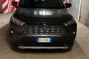 Toyota RAV4 Hybrid 11/2020 _batteria nuova 500km
