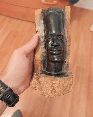Scultura africana in legno intagliato – arte etnic