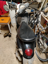 Scooter piaggio Liberty 125