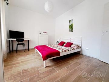 Camera singola zona Tuscolana