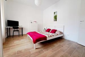 Camera singola zona Tuscolana