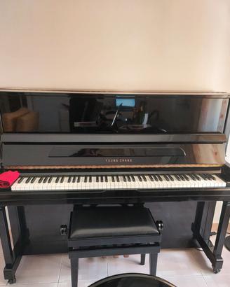 Pianoforte verticale 