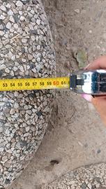 porta ombrelloni in pietra e graniglia