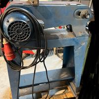 Smerigliatrice piana