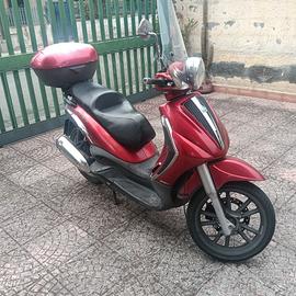 Piaggio Beverly 300