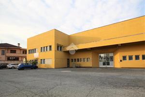 MAGAZZINO A POCAPAGLIA