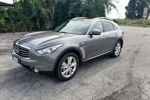 Infiniti qx70